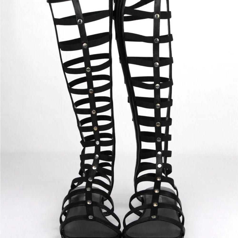 Woman’s Size 6 Stuart Weizmann Gladiator Sandals - image 3
